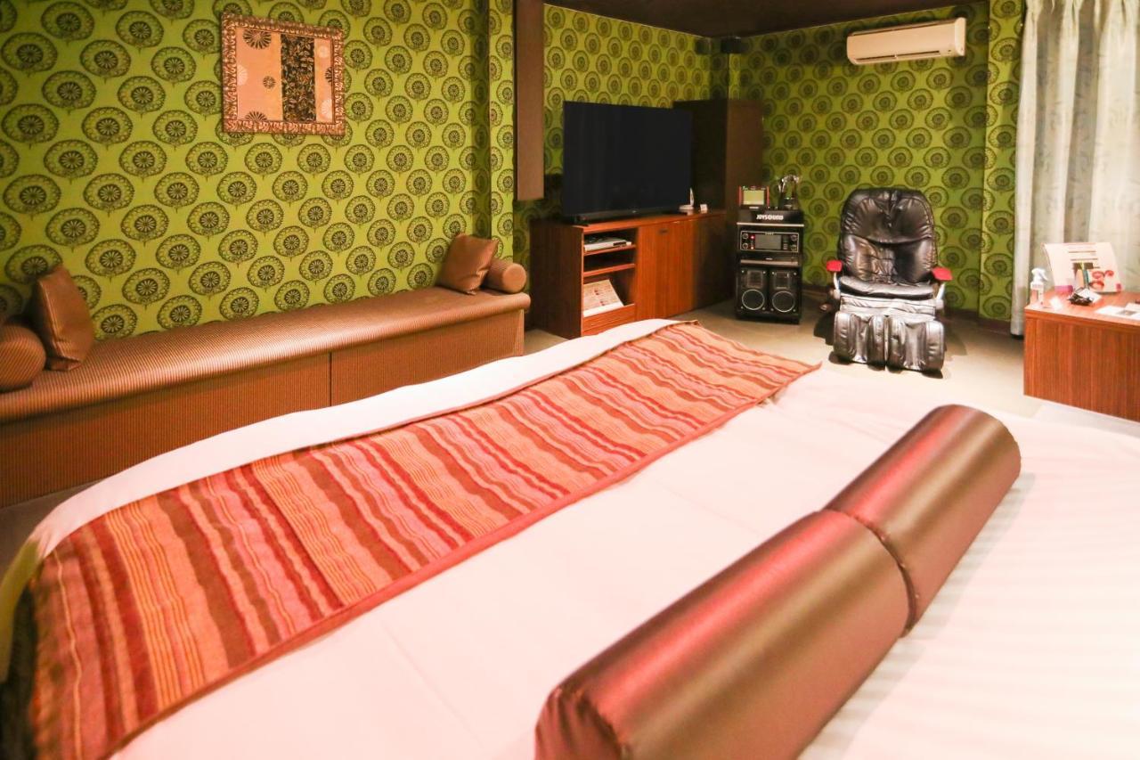 Magical Pumpkin Secret Garden Leisure Hotel (Adults Only) Okayama Esterno foto